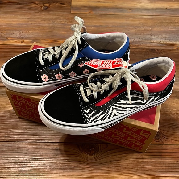 Vans shoes 7.5 Clearance
